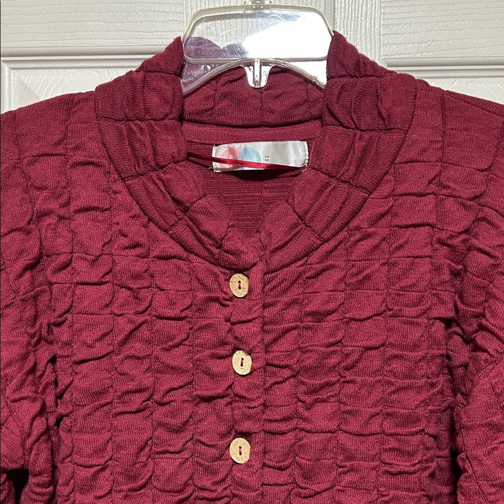 Free People Beach Burgundy Red Textured Knit Cardigan Jacket - Size X-Small - Picture 4 of 9